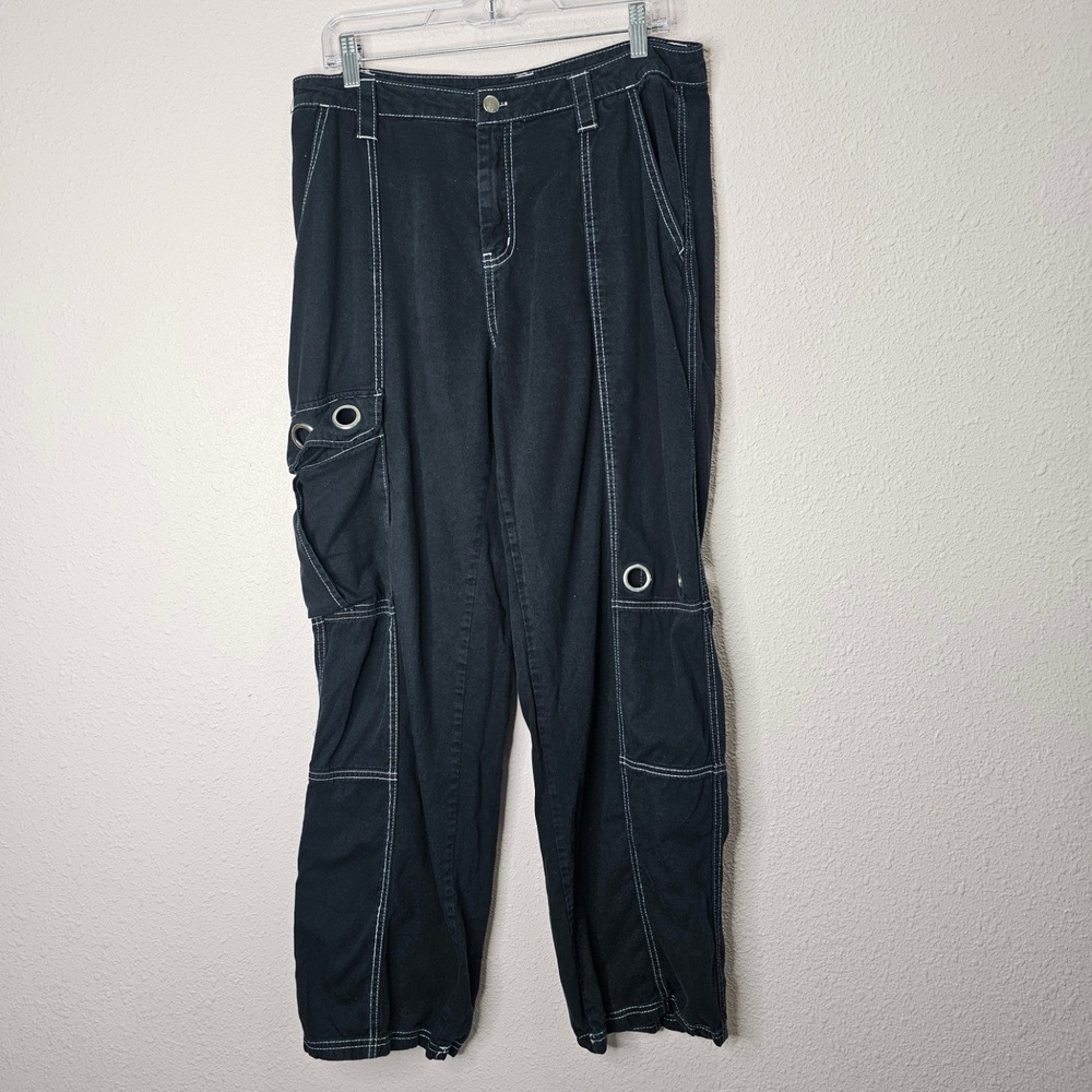 Hot Topic Cargo Pants Juniors Grommet Black White Stitching Size 11‎ Punk Goth